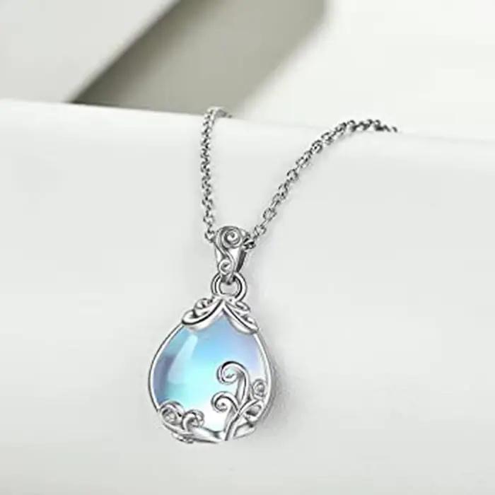 Huretailers-Collier pendentif en pierre d'opale simulée pour femme, fleur esthétique, formage, acces