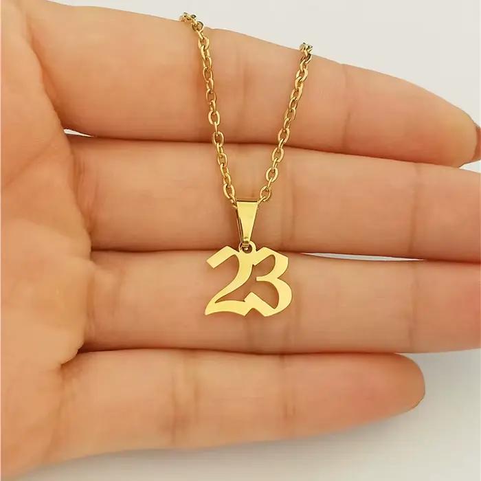 Colliers gothiques avec chiffres pour femmes, bijoux personnalisés, ras de cou personnalisés en acie
