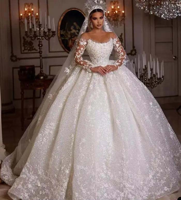 Robes de mariée princesse Vintage Robe de mariée perles brillant Tulle manches longues Robe élégante