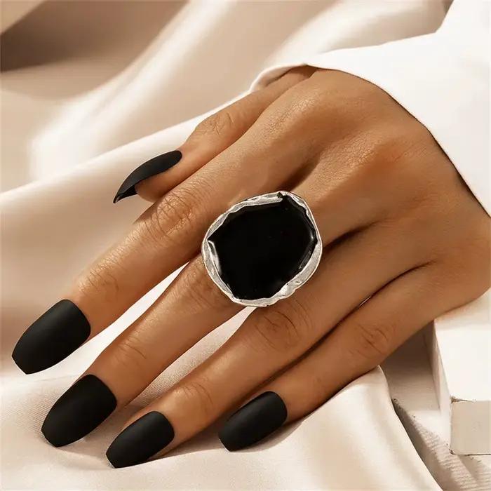 Grande bague bohème en métal et pierre noire pour hommes et femmes, breloque goutte d'huile, grande 