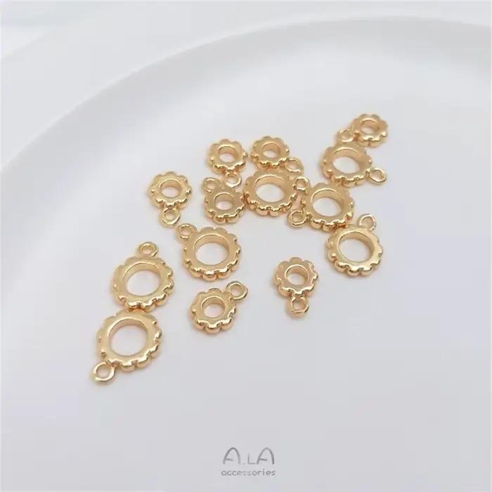 Anneau fermé en dentelle de conservation de couleur or 14K