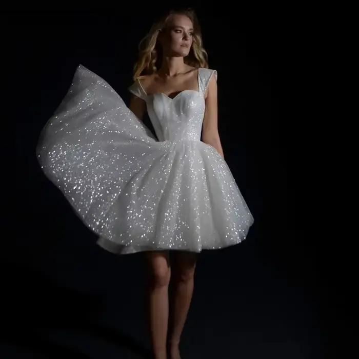 Mini Robes de Mariée pour Femme