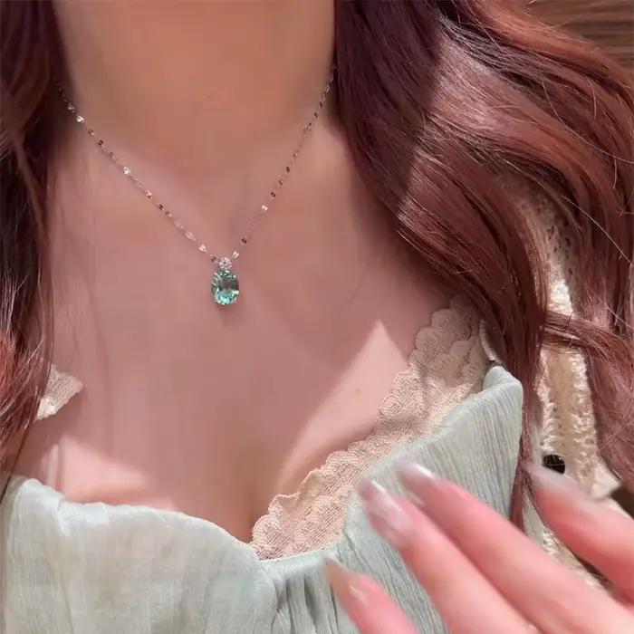 Collier et boucles d'oreilles tendance et élégants en pierre de menthe pour femme, ensemble de bijoux de soirée haut de gamme et de luxe léger