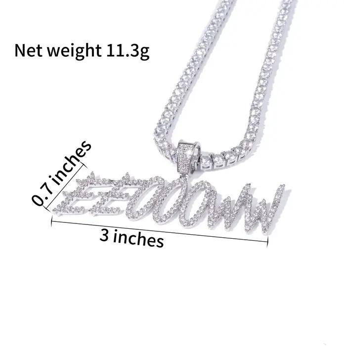 Collier avec pendentif en forme de lettre en petite police personnalisée