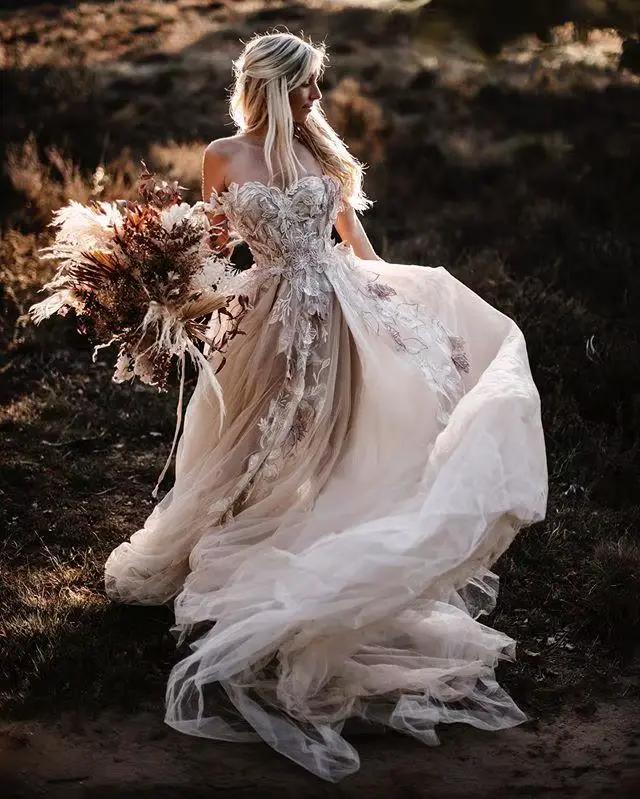 Robes de mariée personnalisées bohème