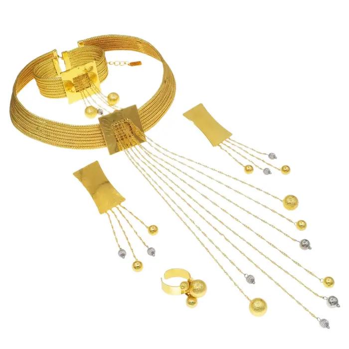 Ensemble de bijoux brésiliens avec collier de pédants