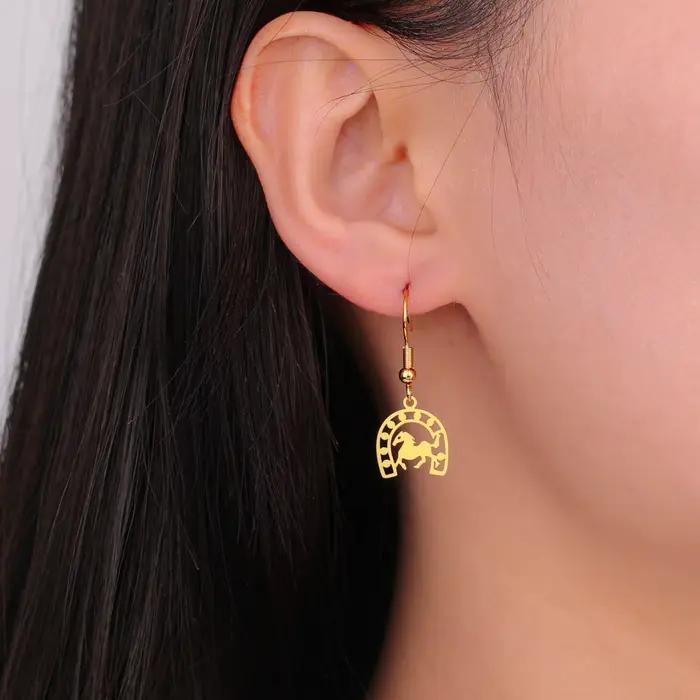 Boucles d'oreilles pendantes en forme de fer à cheval Skyrim
