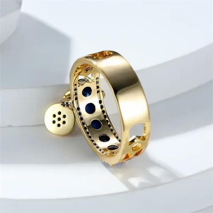 Bague en pierre bleu royal vintage pour femme
