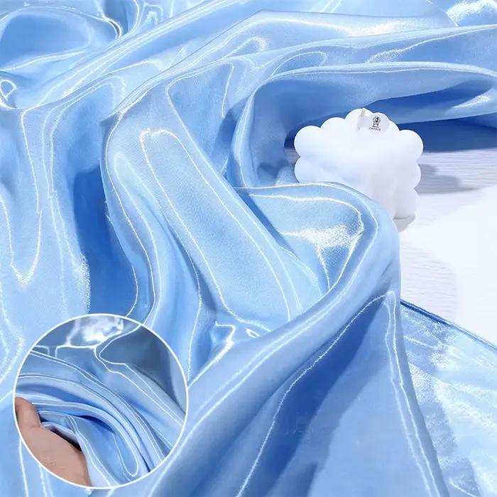 Tissu en Satin drapé liquide