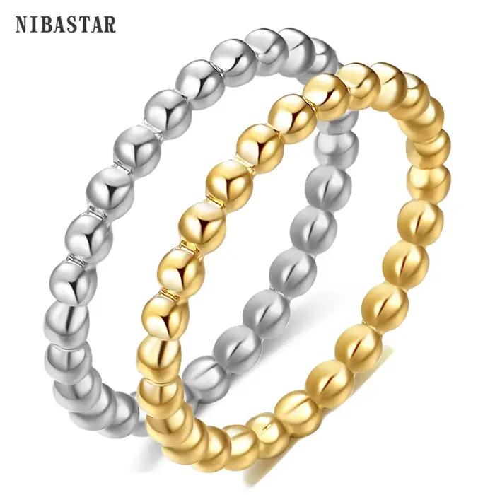 Alliance en acier inoxydable VQYSKO avec plaqué or 18 carats et motifs perles d'eau pour femmes occasions spéciales romantiques et soirées
