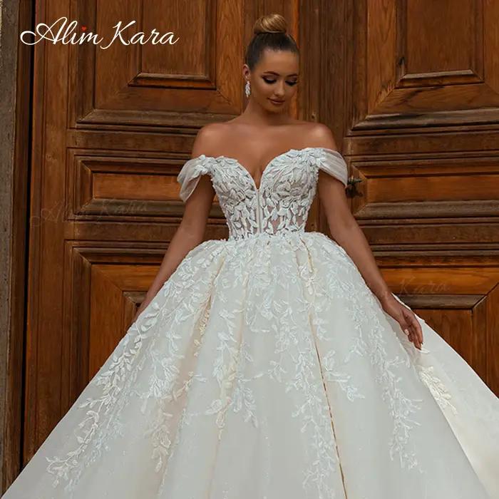 Alim Kara robe De mariée sans manches 2026 épaules dénudées Appliques