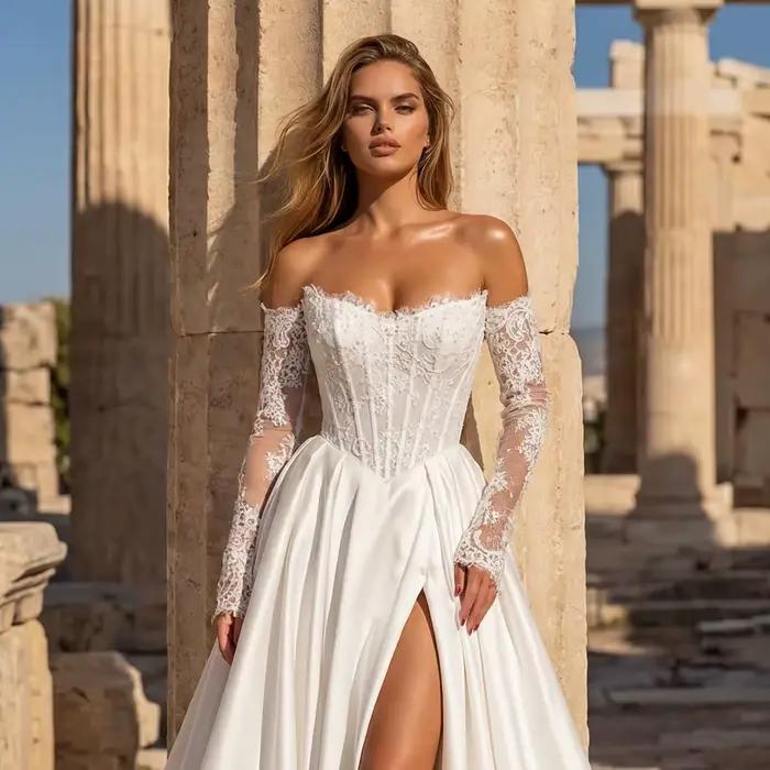 Robe de mariée élégante en Satin et dentelle pour femmes