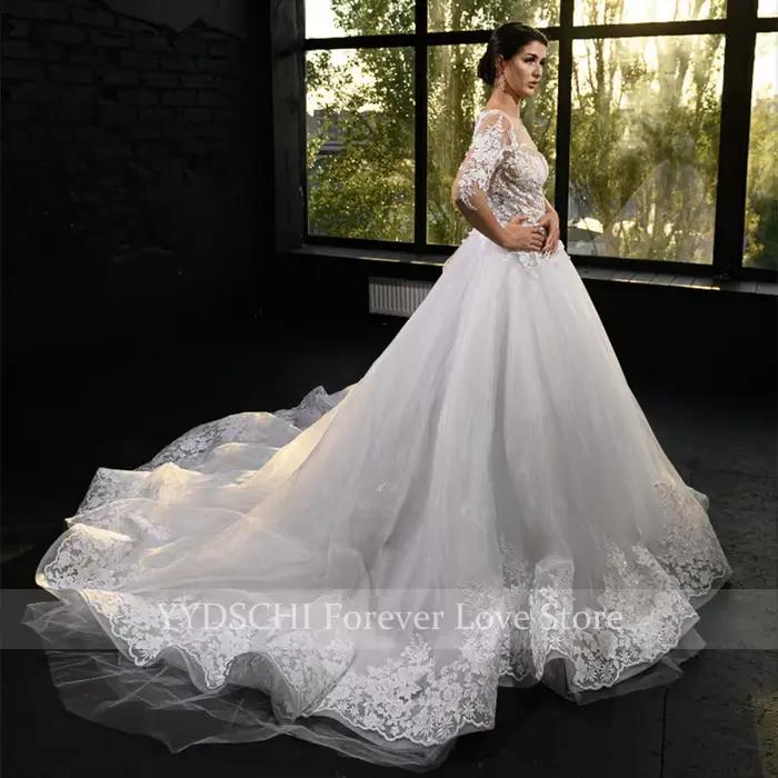 Robes de mariée élégantes à dos ouvert avec appliques en dentelle 2026