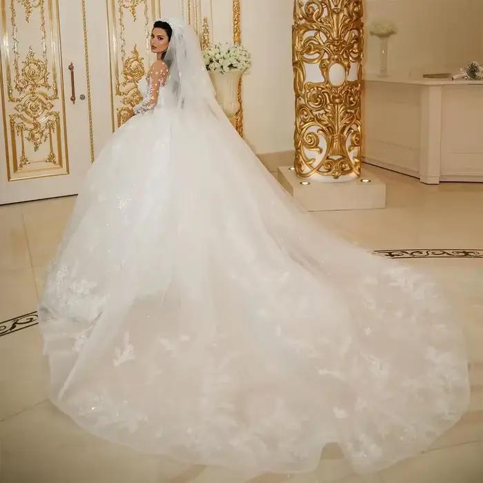 Robes de mariée de luxe personnalisées style princesse 2026 Dubaï