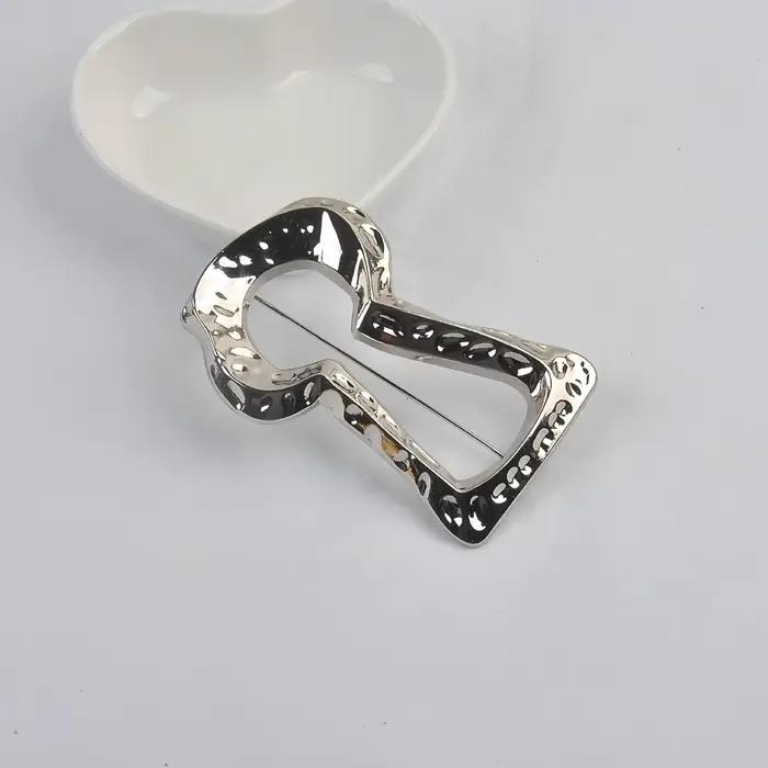 Nouvelle arrivée, grande broche en forme de trou de serrure dorée, épingle à revers tendance pour ma