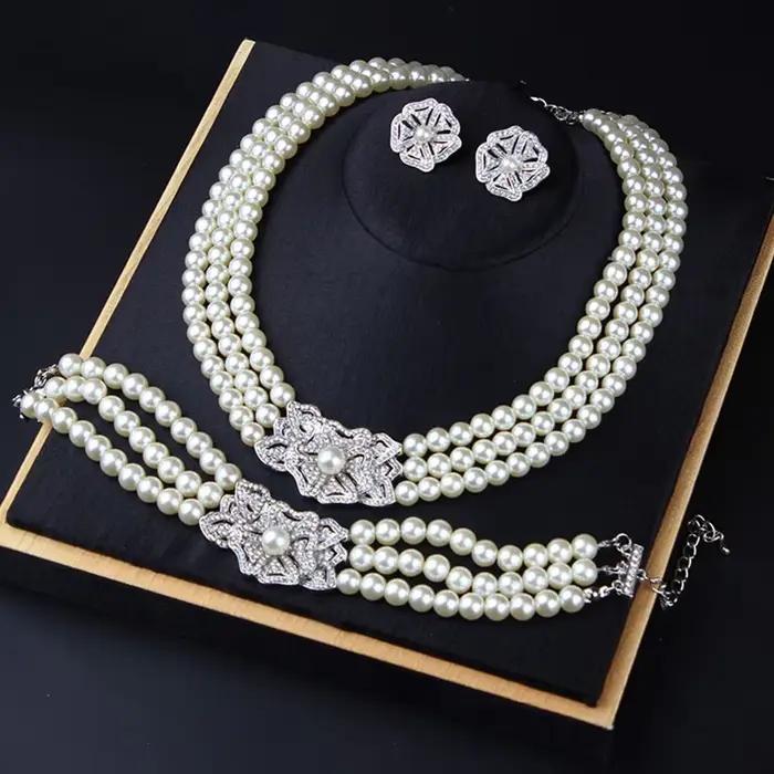 Ensemble collier, boucles d'oreilles et bracelet de mariée de style français - accessoire polyvalent