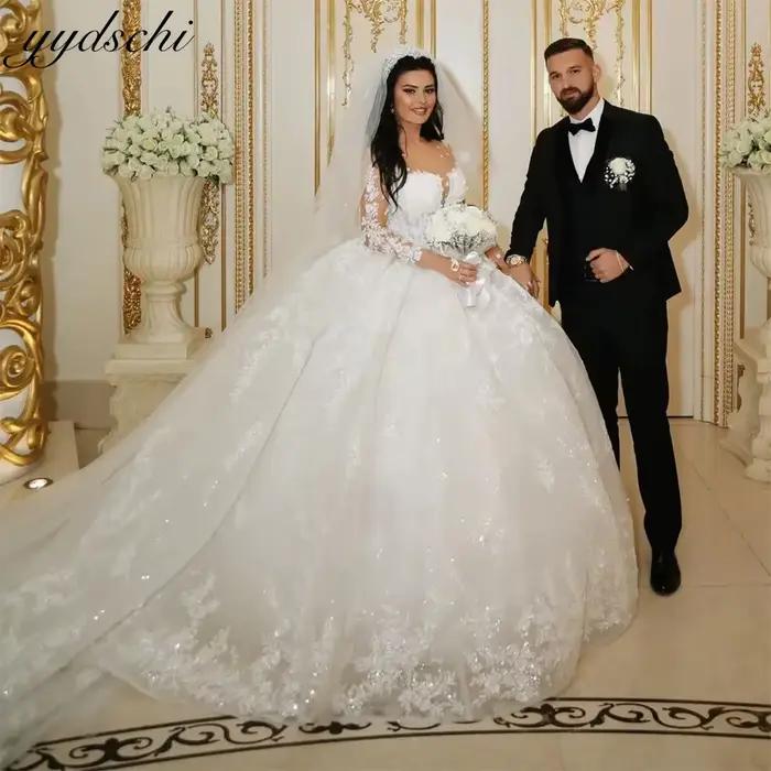 Robes de mariée de luxe personnalisées style princesse 2026 Dubaï, avec paillettes, sequins et appli