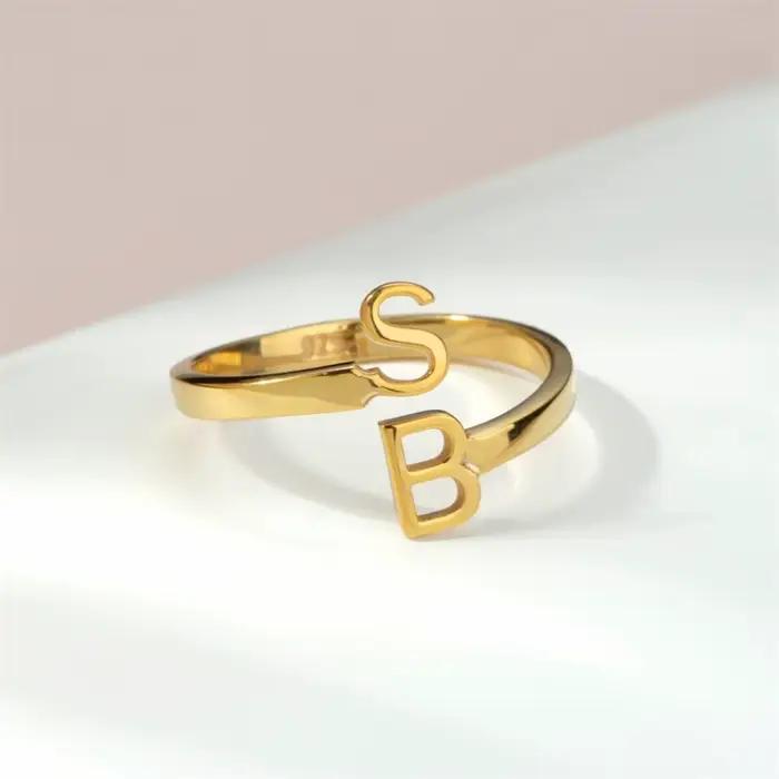 Bague Initiales Personnalisées pour Femme et Homme, Bijoux de Doigt Réglables en Acier Inoxydable, C