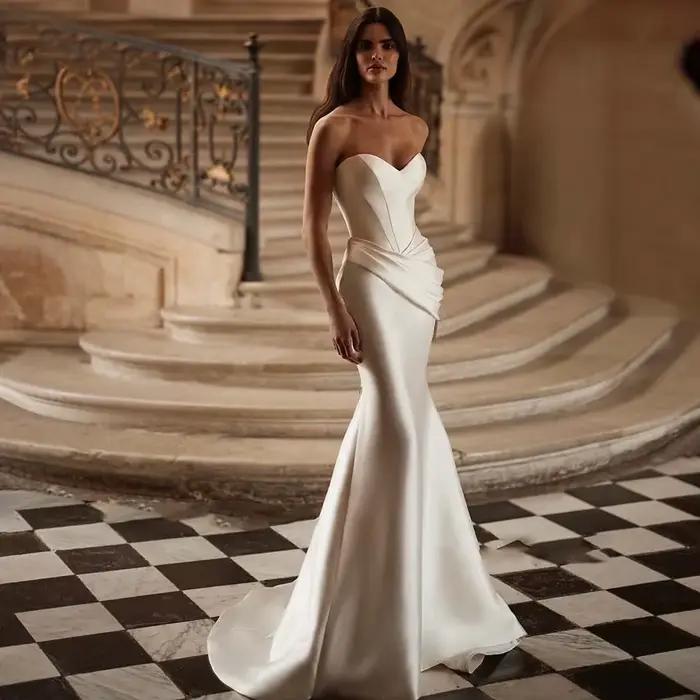 Robes De mariée sirène lumineuses élégantes col en cœur robes De mariée sans manches dos nu princess