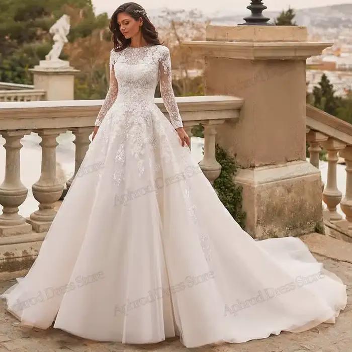 Robes de mariée modestes à manches longues et col rond, robes de longueur au sol avec appliques en d