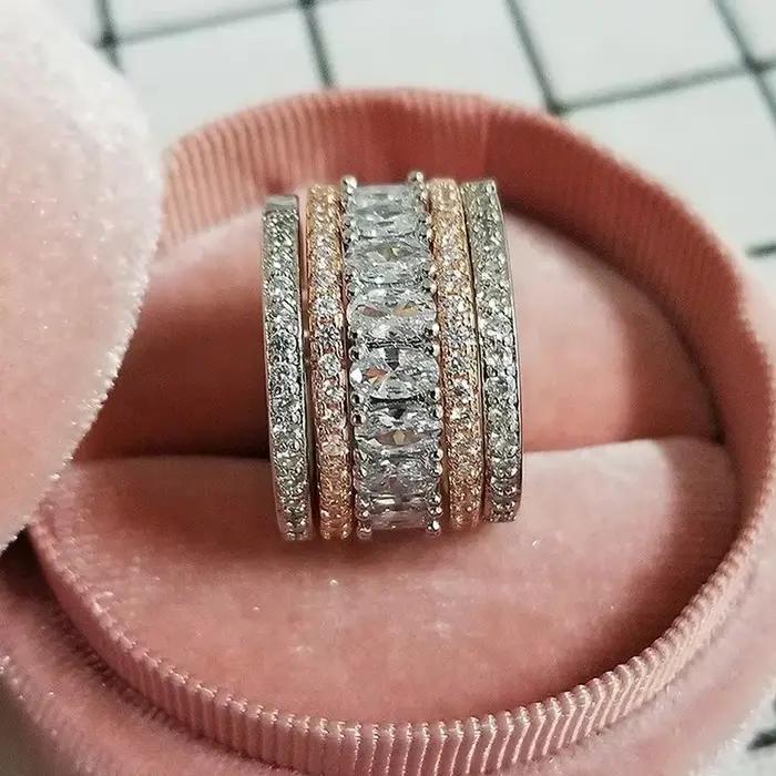 Huitan – bagues larges bicolores de luxe pour femmes, zircone cubique entièrement brillante, bijoux de fête exquis, accessoires chics à la mode