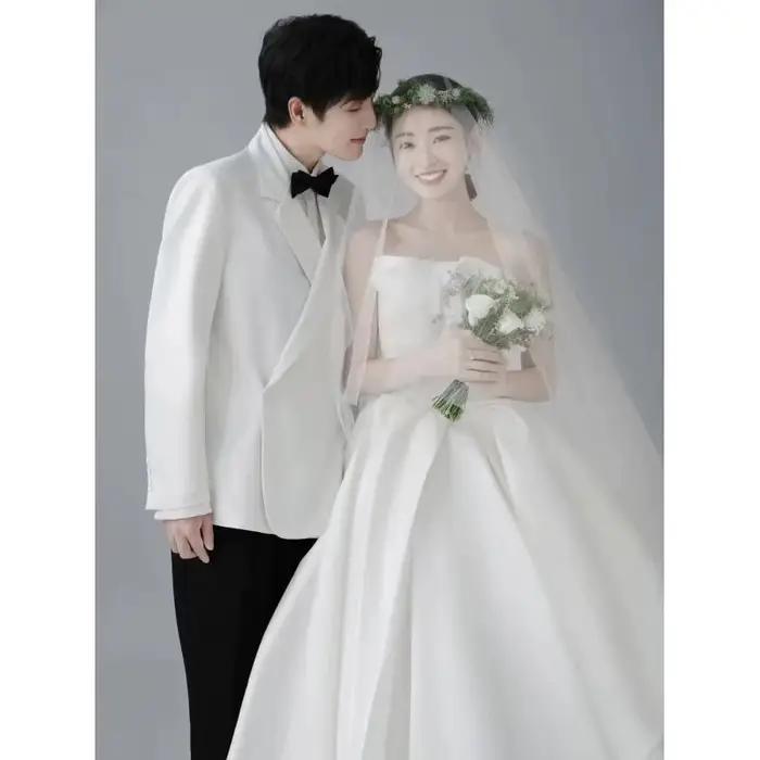 Robe de mariée sans bretelles