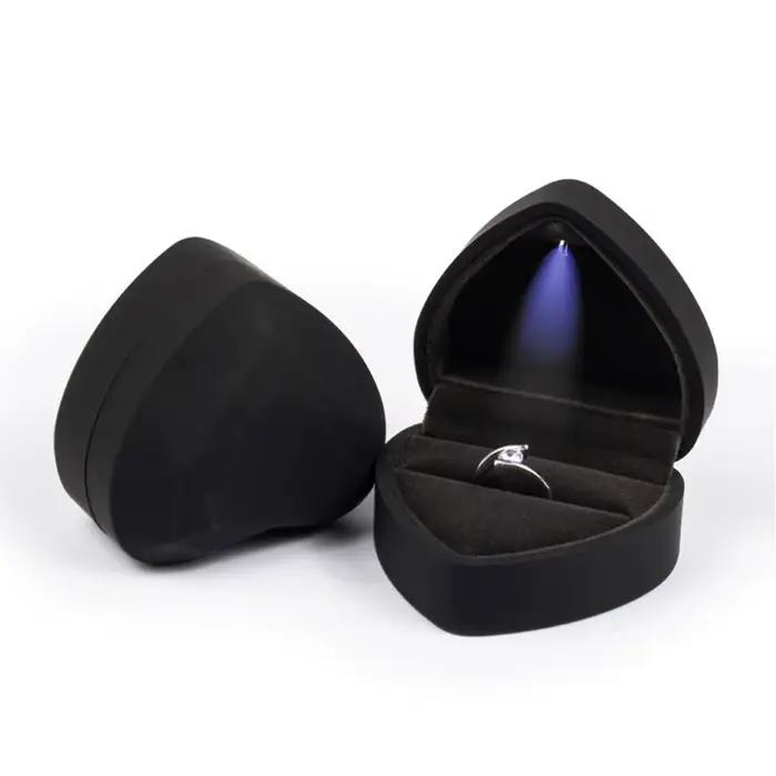 Boîte de rangement Portable en forme de cœur pour bagues de mariage