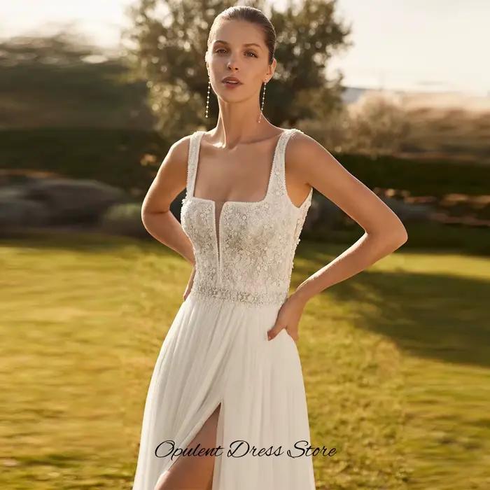 Robe de mariée classique en mousseline de soie avec fente latérale, style A, col carré, appliques et perles, élégante pour femmes, idéale pour les cérémonies de mariage, cocktails et événements spéciaux