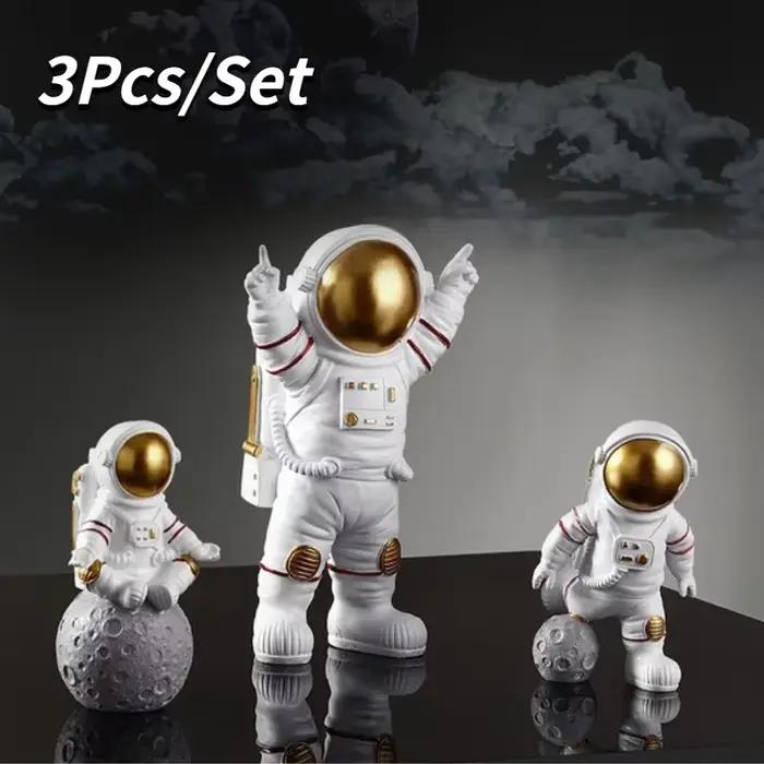 3 pièces/ensemble nouvelle décoration d'astronaute modèle mignon petit astronaute voiture maison salon décoration de bureau décoration cadeau d'anniversaire