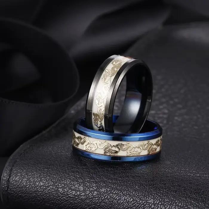 Anneaux de Dragon fluorescents lumineux pour hommes femmes adolescents classique à la mode Dragon Totem femmes hommes bague bijoux de mode cadeaux