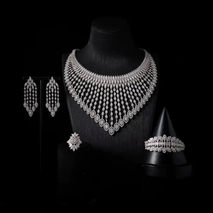 Parure de bijoux africains de luxe IN JEWELIFE pour femme