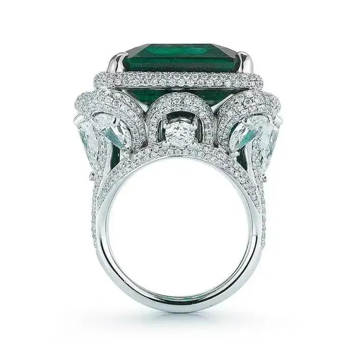 Bague en diamant émeraude de laboratoire Vintage