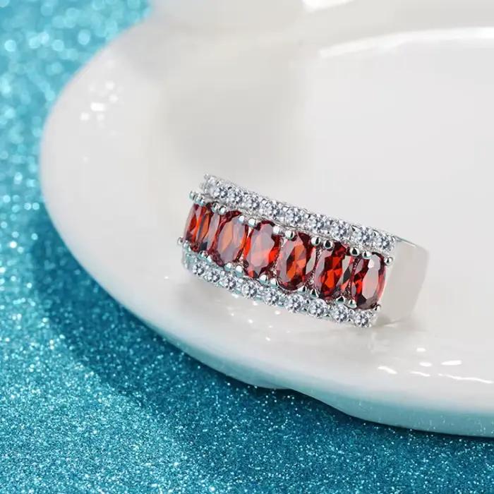 Bague grenat de laboratoire faite à la main pour femme