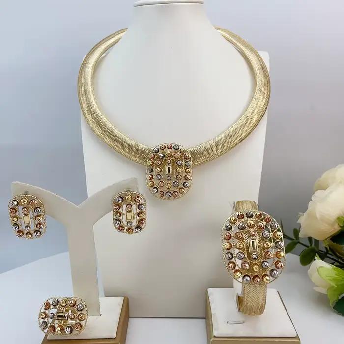Grand collier audacieux de Style Simple brésilien