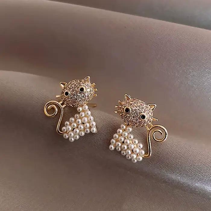 Nouvelles Boucles d'oreilles clous en zircon motif cheval mignon pour femme
