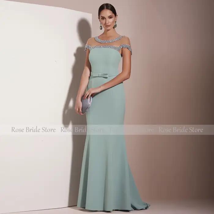 Robes d'invité de mariage vert clair pour femmes