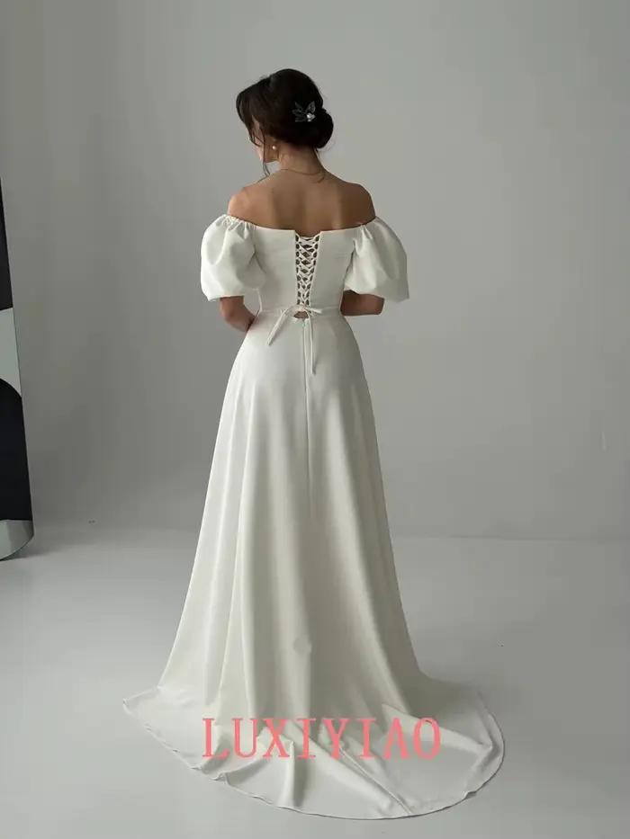 Robe digne personnalisée avec manches