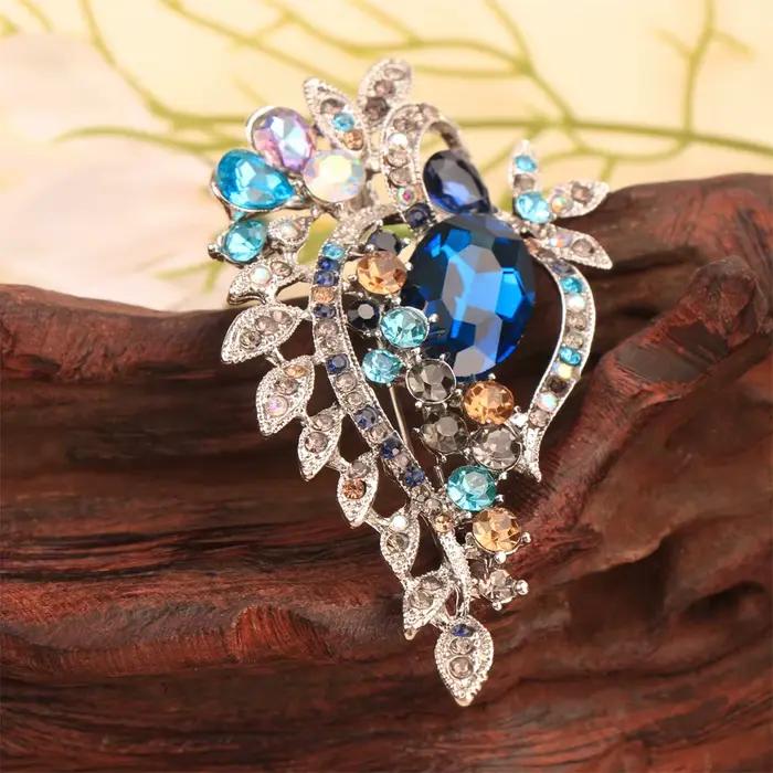 Broche de luxe baroque à motif floral ajouré pour hommes et femmes, accessoires de bijoux, cadeau de couple pour mariage, fête, vacances