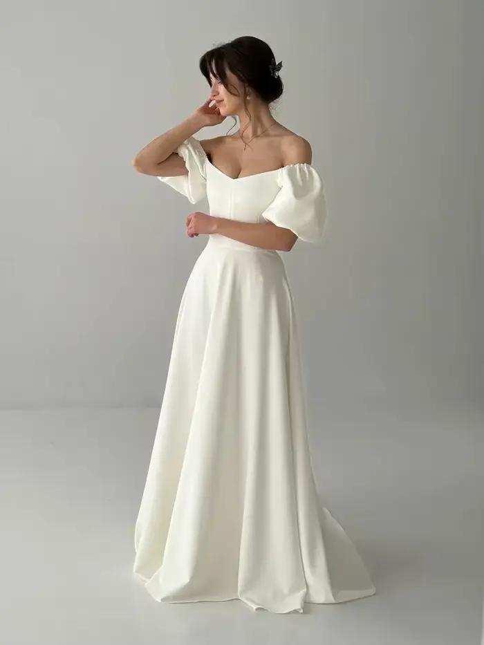 Robe digne personnalisée avec manches
