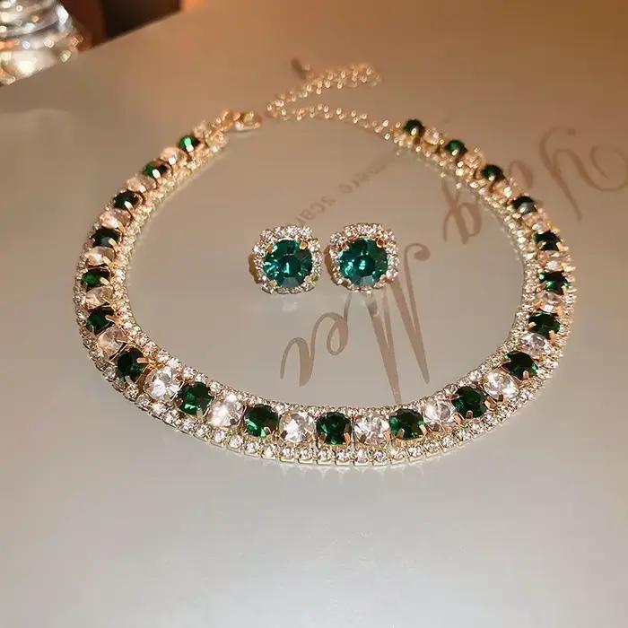 Collier et boucles d'oreilles tendance à la mode pour femmes, strass et motifs géométriques, ensemble de bijoux pour mariage, fiançailles et fêtes