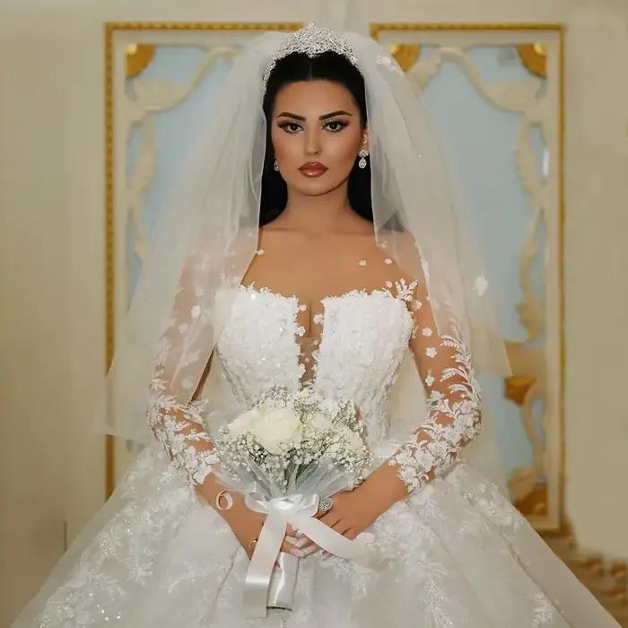 Robes de mariée de luxe personnalisées style princesse 2026 Dubaï