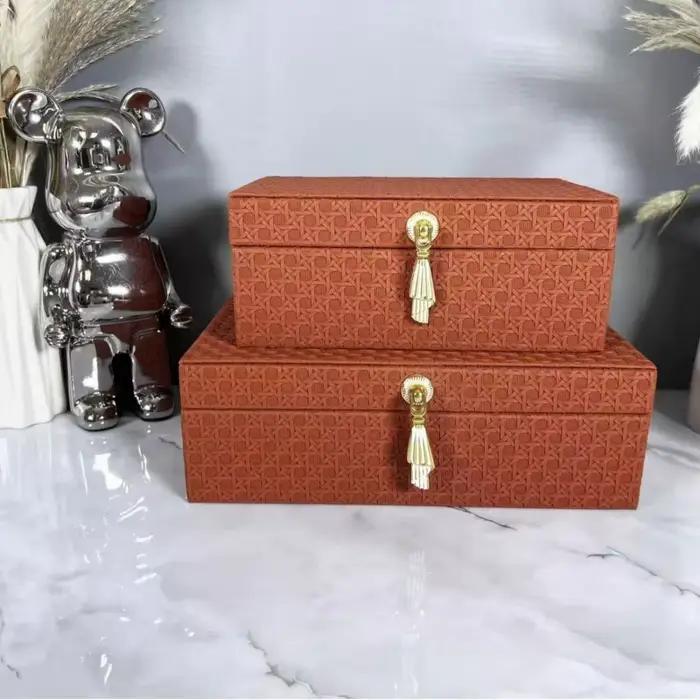 Grande boîte à bijoux en cuir