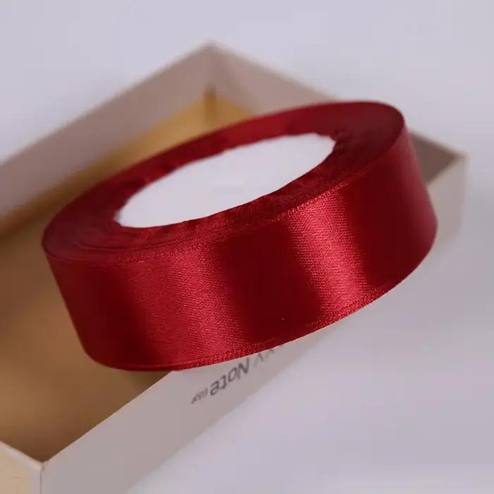 Rubans en Satin de soie bordeaux