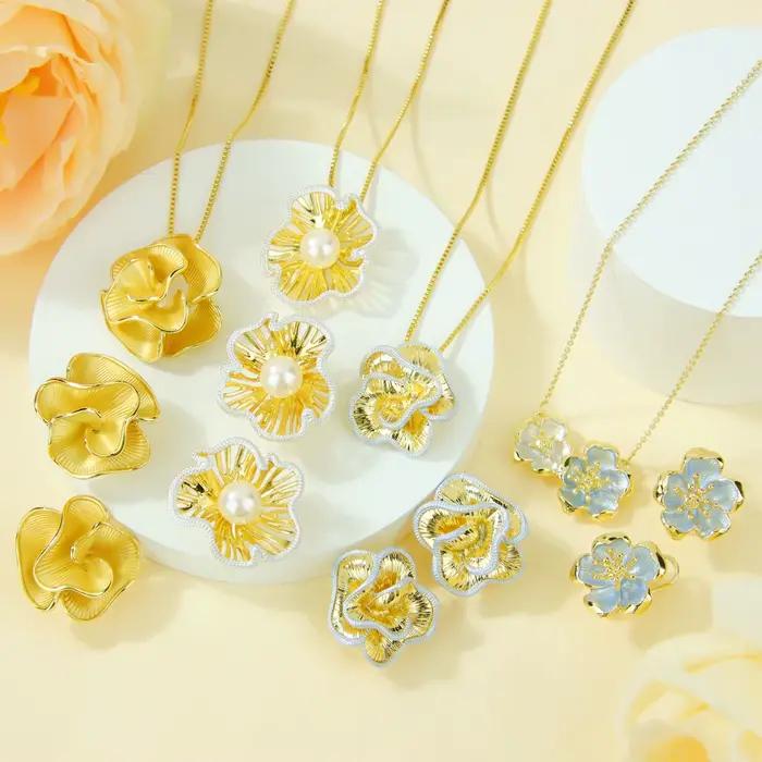 Parure de bijoux florale élégante de Dubaï