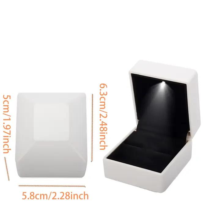 Boîte à bijoux LED, boîte à bagues avec lumière LED