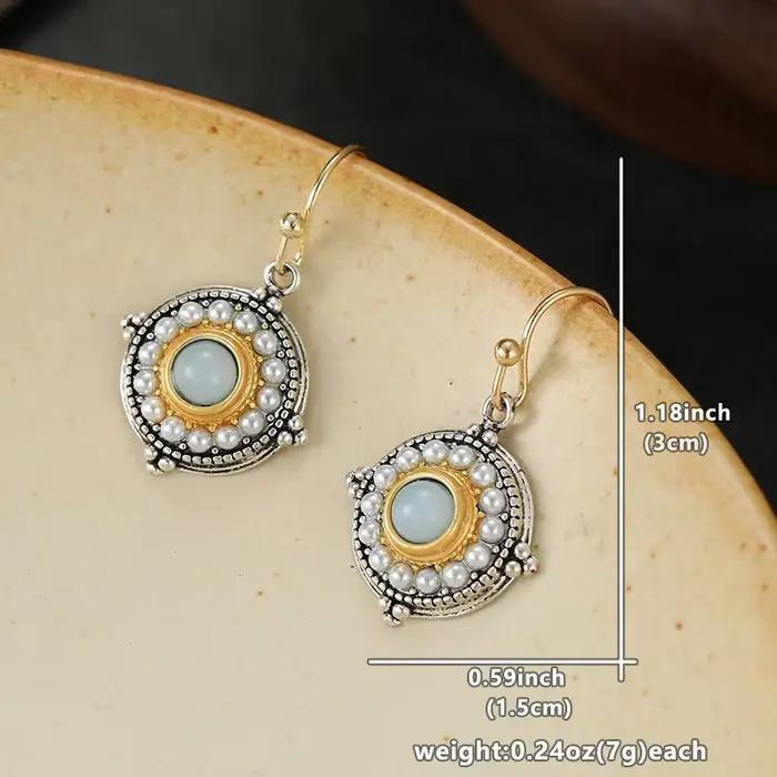 Boucles d'oreilles pendantes de style palais vintage pour femmes, plaquées argent antique, incrustées de perles synthétiques, bijoux polyvalents