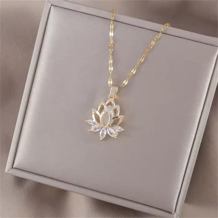 Collier de luxe en cristal de zircon blanc pour femmes pendentif fleur de lotus vintage couleur or bijoux de mariage pour femmes occasions spéciales
