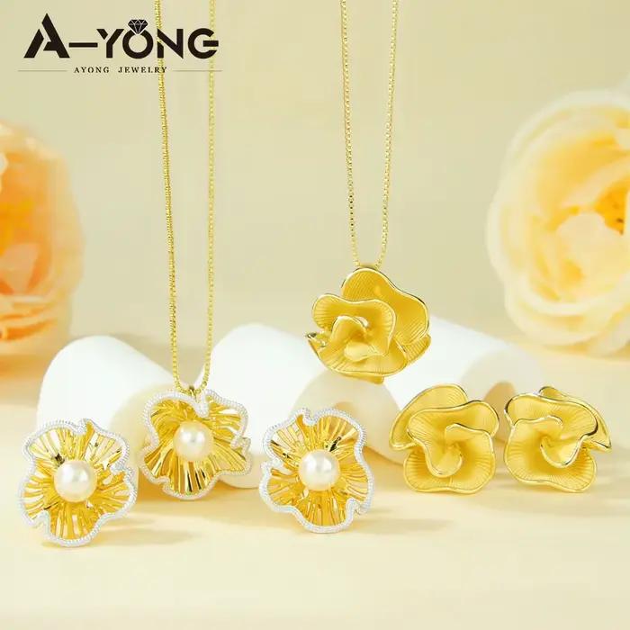 Parure de bijoux florale élégante de Dubaï