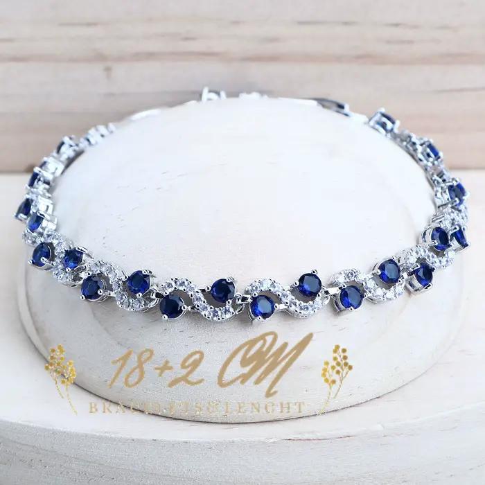 Ensemble de bijoux en argent regardé 925 pour femme avec zirconium blanc et motifs de plantes pour mariage et occasions spéciales