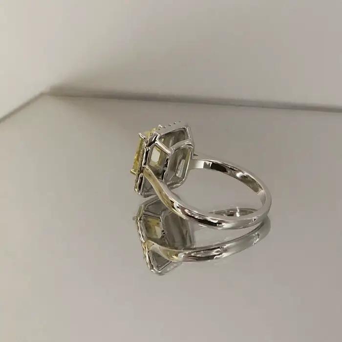 Bague de mariage en or blanc 14 carats avec diamant bleu et jaune coupe carrée pour femmes occasions spéciales romantique et élégante alliance de mariage